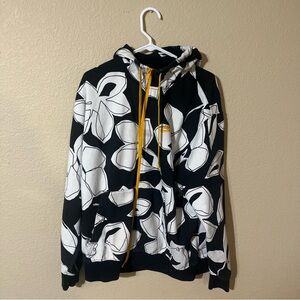 Nike Black/White Floral Hoodie with Yellow Accent XL